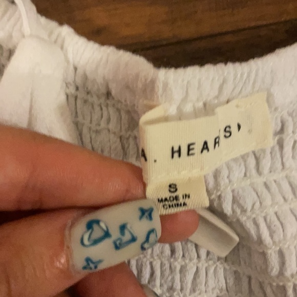 New Without Tags L.A. HEARTS White Frilly Crop Top - Picture 13 of 16